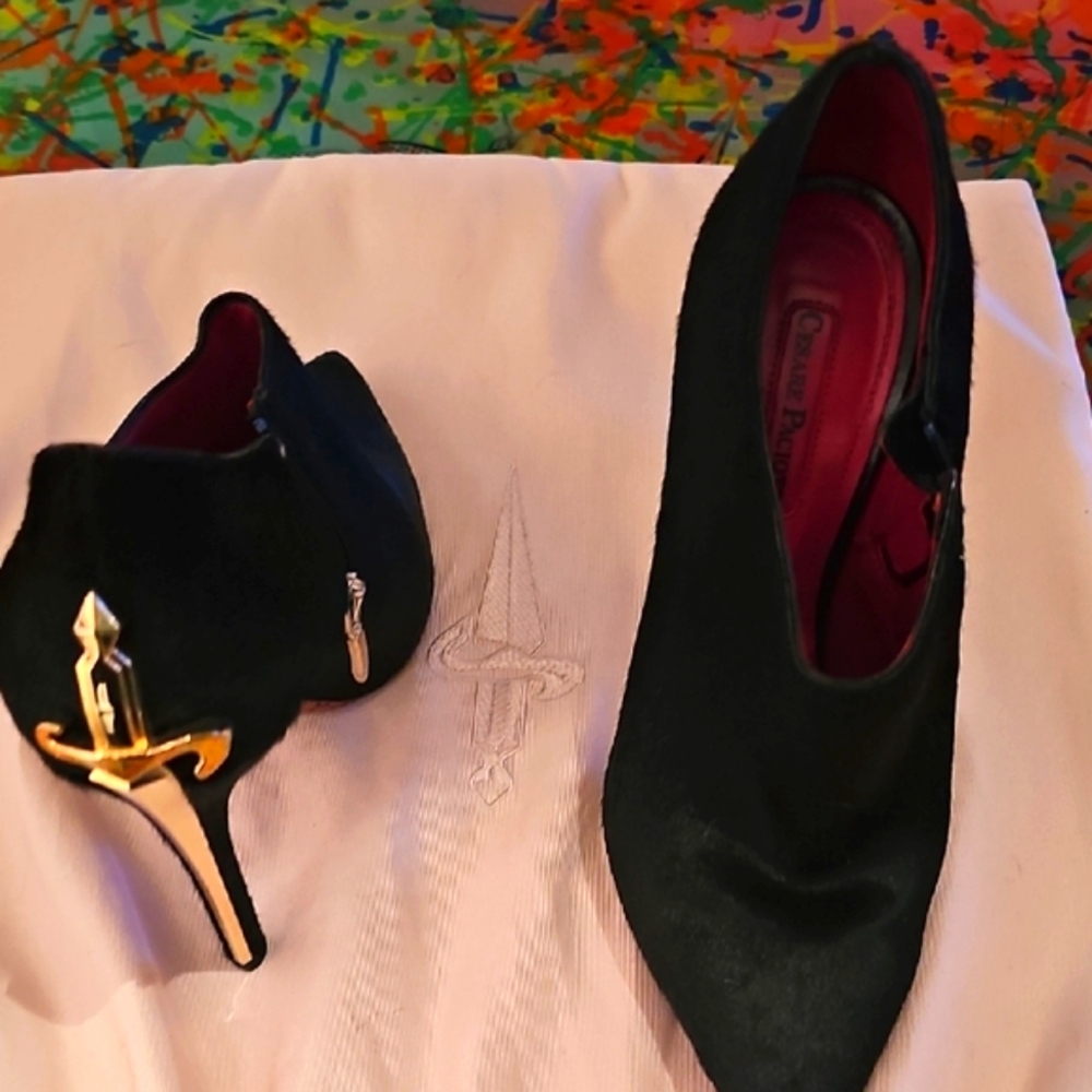 🌟Beautiful Chic Black Heeled Ankle Boots🌟Great Condition 🌟